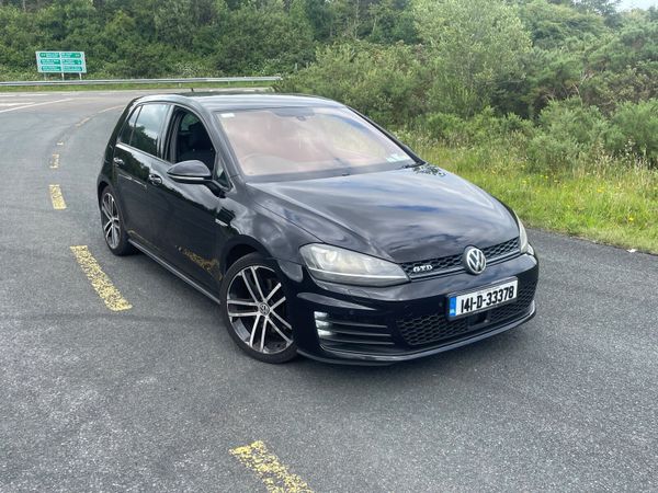 Volkswagen Golf Hatchback, Diesel, 2014, Black
