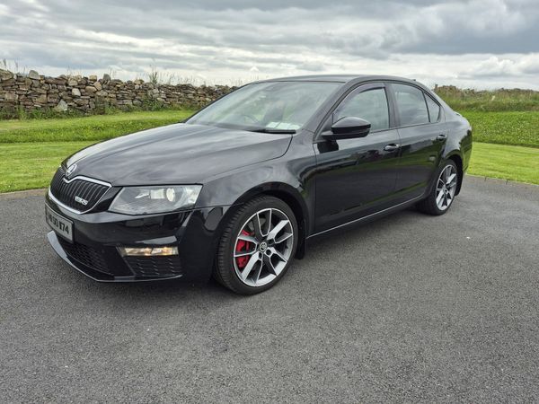Skoda Octavia Hatchback, Diesel, 2014, Black