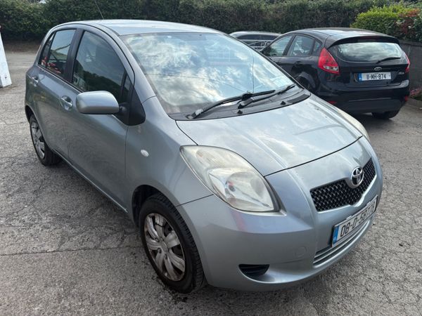 Toyota Yaris Hatchback, Petrol, 2008, Silver