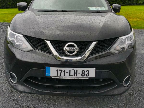 Nissan Qashqai SUV, Diesel, 2017, Black