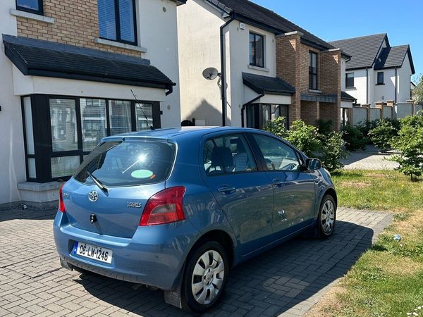 Toyota Yaris Hatchback, Petrol, 2006, Blue
