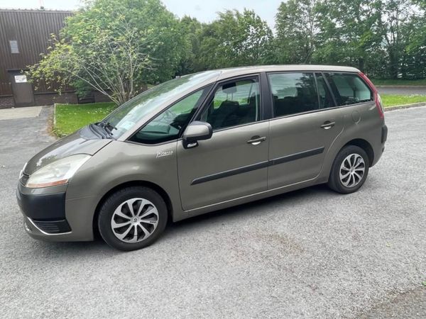 Citroen C4 Picasso MPV, Petrol, 2011, Brown