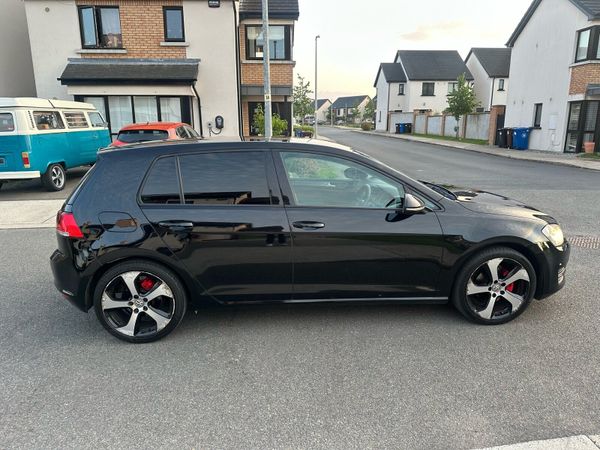 Volkswagen Golf Hatchback, Diesel, 2013, Black