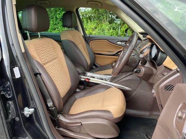 Opel Zafira MPV, Diesel, 2016, Black