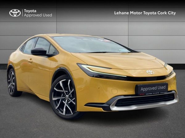 Toyota Prius Hatchback, Hybrid, 2024, Gold