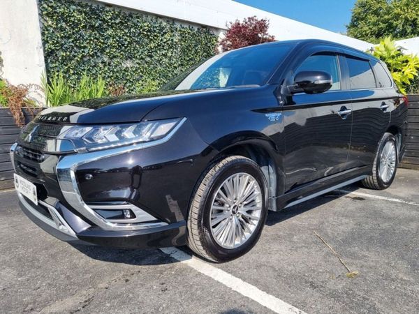 Mitsubishi Outlander SUV, Hybrid, 2020, Black
