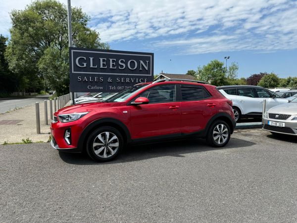 Kia Stonic Estate/Jeep, Petrol, 2023, Red