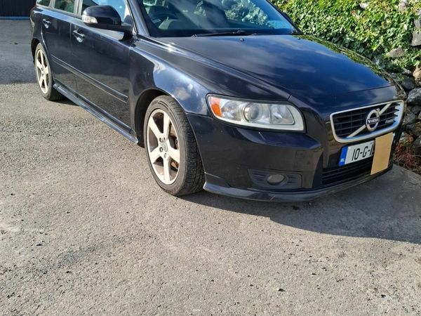 Volvo V50 Estate, Diesel, 2010, Black