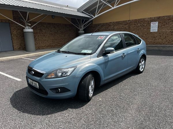 Ford Focus Hatchback, Petrol, 2008, Black