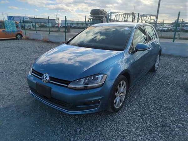 Volkswagen Golf Hatchback, Petrol, 2014, Blue