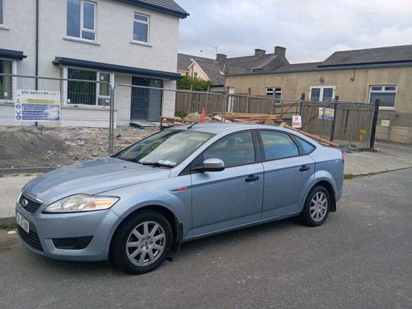 Ford Mondeo Saloon, Petrol, 2008, Blue