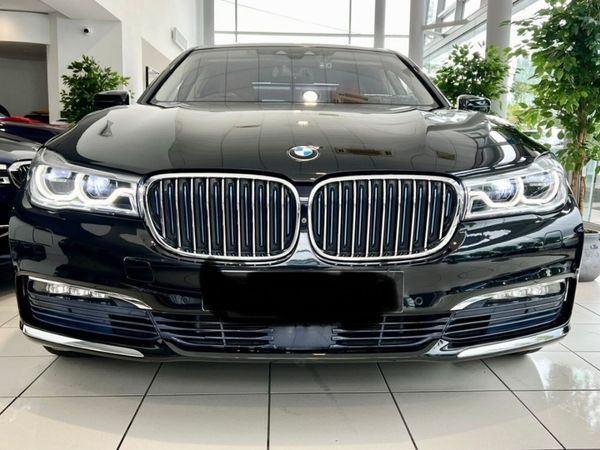 BMW 7-Series Saloon, Petrol Plug-in Hybrid, 2016, Black