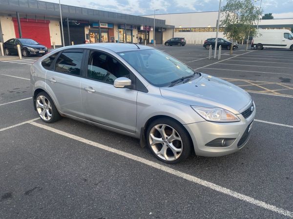Ford Focus Hatchback, Diesel, 2009, Silver