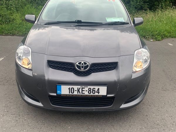 Toyota Auris Hatchback, Petrol, 2010, Grey