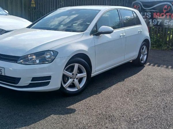 Volkswagen Golf Hatchback, Petrol, 2015, White