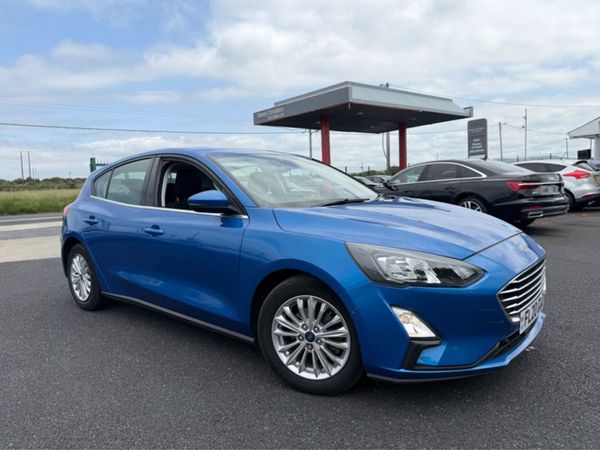 Ford Focus Hatchback, Diesel, 2020, Blue