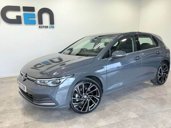 Volkswagen Golf , Hybrid, 2023, Grey