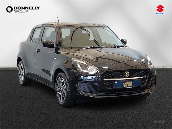 Suzuki Swift , Petrol, 2024, White