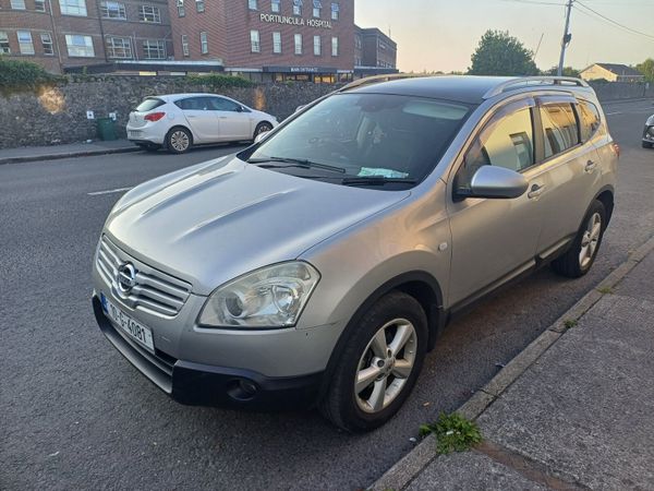 Nissan Qashqai+2 Hatchback, Diesel, 2010, Silver