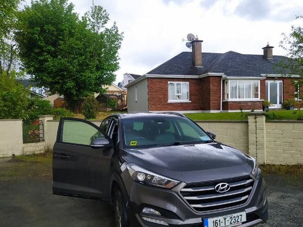 Hyundai Tucson SUV, Diesel, 2016, Bronze