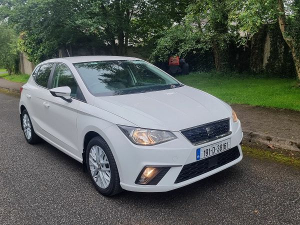 SEAT Ibiza Hatchback, Petrol, 2019, White