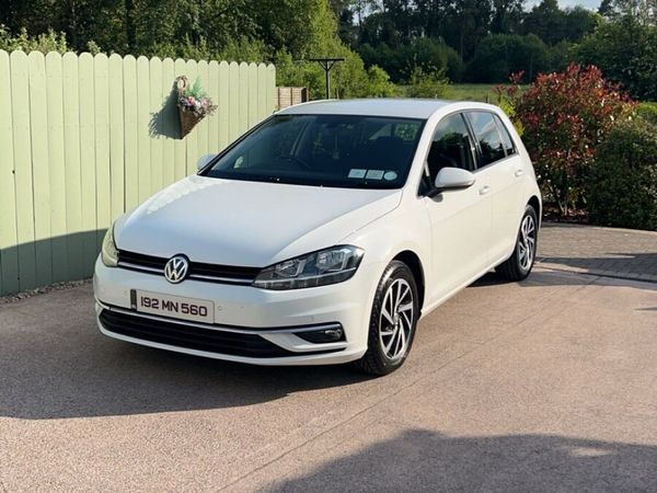 Volkswagen Golf Hatchback, Diesel, 2019, White