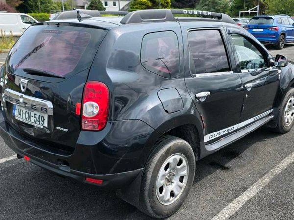 Dacia Duster SUV, Diesel, 2014, Black