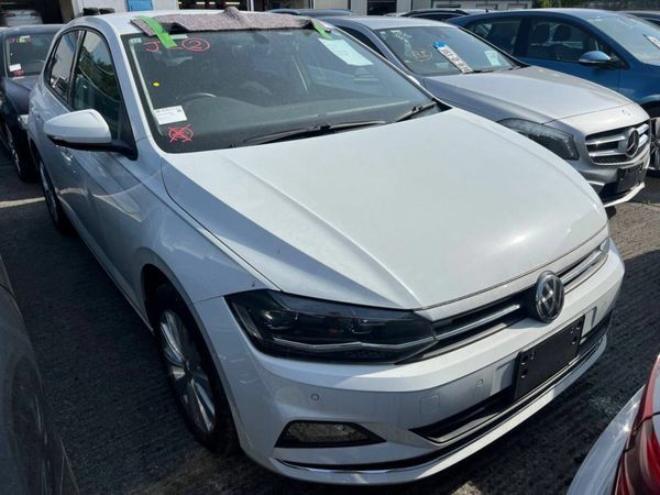 Volkswagen Polo Hatchback, Petrol, 2019, White