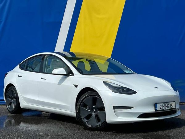 Tesla Model 3 Saloon, Electric, 2021, White