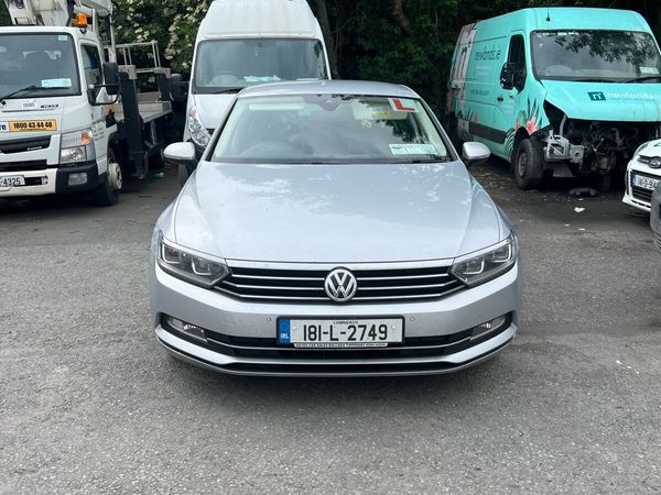 Volkswagen Passat Saloon, Diesel, 2018, Grey