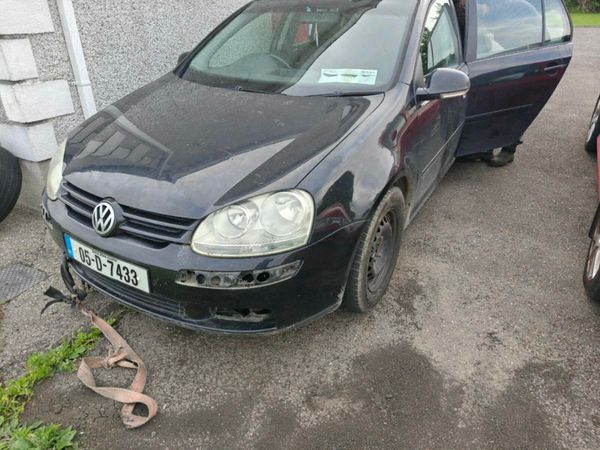 Volkswagen Polo Hatchback, Petrol, 2012, White