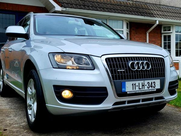 Audi Q5 SUV, Diesel, 2011, Silver