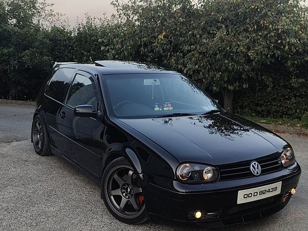 Volkswagen Golf Hatchback, Petrol, 2000, Black
