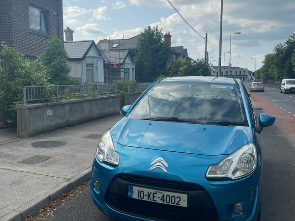 Citroen C3 Hatchback, Petrol, 2010, Blue