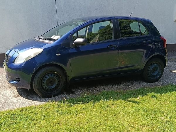 Toyota Yaris Hatchback, Petrol, 2006, Blue