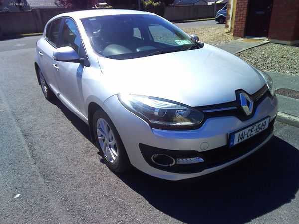 Renault Megane Hatchback, Diesel, 2014, Silver