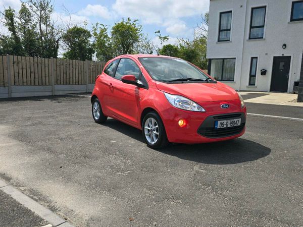 Ford KA Hatchback, Petrol, 2009, Red