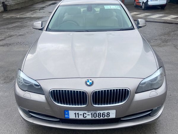 BMW 5-Series Saloon, Diesel, 2011, Silver