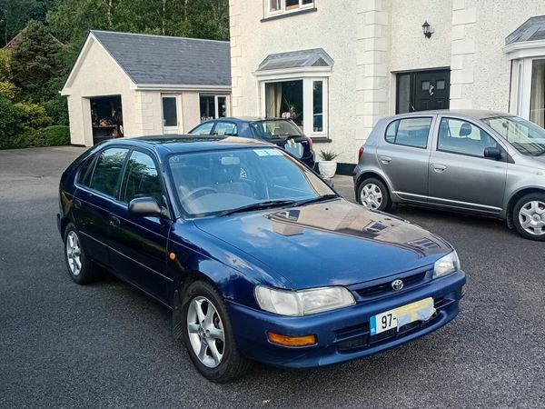 Toyota Corolla Hatchback, Petrol, 1997, Blue