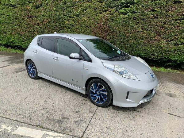 Nissan Leaf Hatchback, Electric, 2014, Silver
