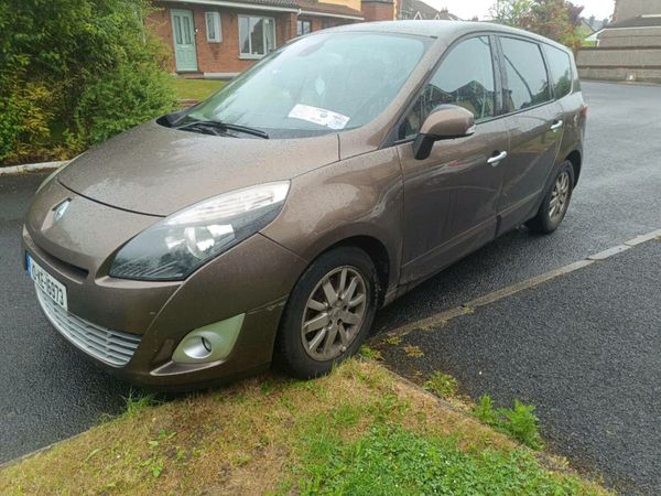 Renault Grand Scenic MPV, Diesel, 2010, Bronze