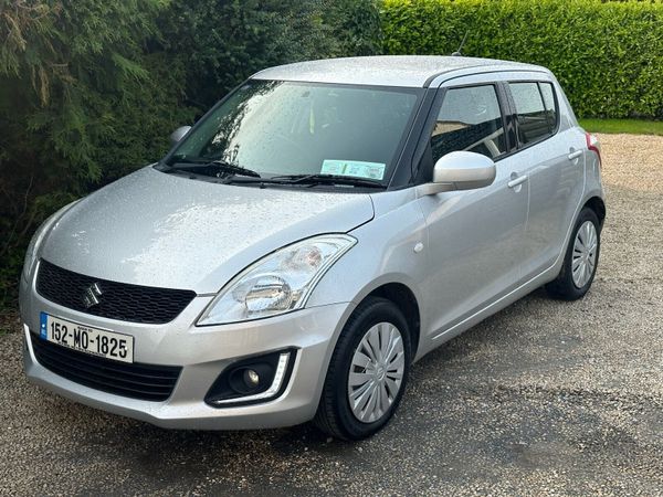 Suzuki Swift Hatchback, Petrol, 2015, Silver
