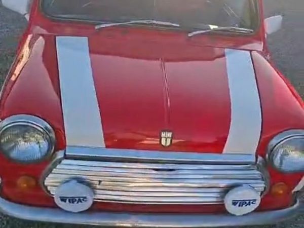 Austin Mini Saloon, Petrol, 1990, Red