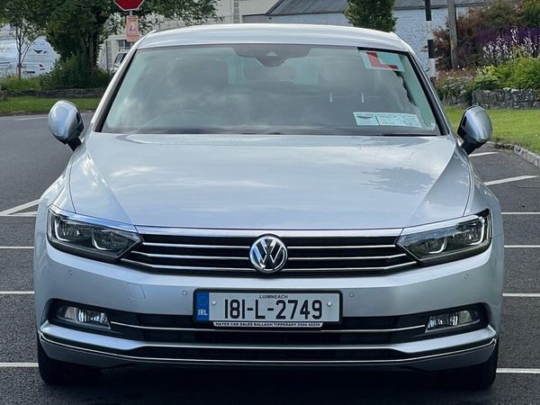 Volkswagen Passat Saloon, Diesel, 2018, Grey