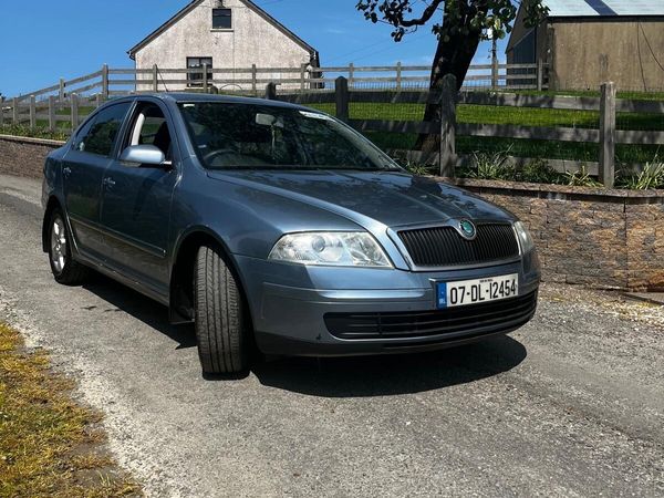 Skoda Octavia Hatchback, Diesel, 2007, Grey