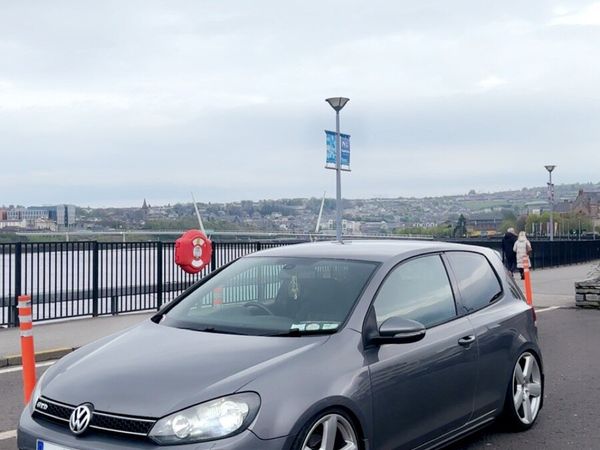 Volkswagen Golf Hatchback, Diesel, 2010, Grey