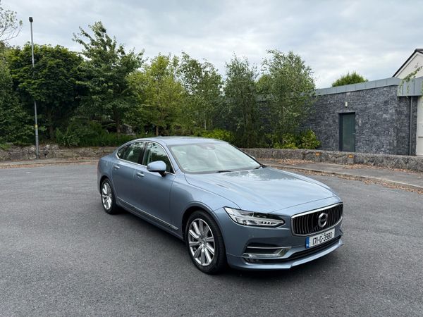 Volvo S90 Saloon, Diesel, 2017, Blue