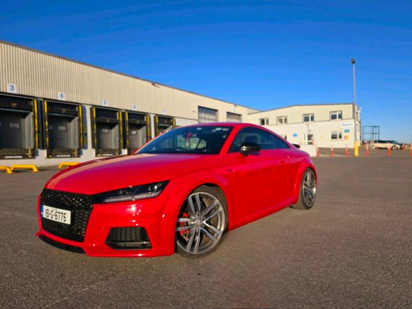 Audi TT Coupe, Petrol, 2015, Red