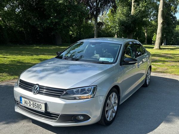 Volkswagen Jetta Saloon, Diesel, 2014, Silver