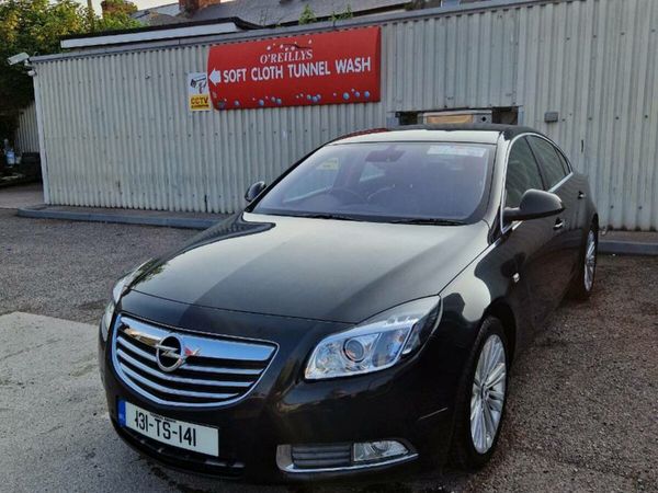 Opel Insignia MPV, Diesel, 2013, Black